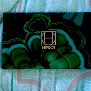 HIPDOT  CENOTE PRESSED EYESHADOW PALETTE